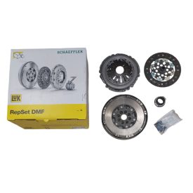   Suzuki Swift 2005-től Kuplungszett és kettőstömegű lendkerék 1.3 Diesel LUK Gyári minőségű német termék